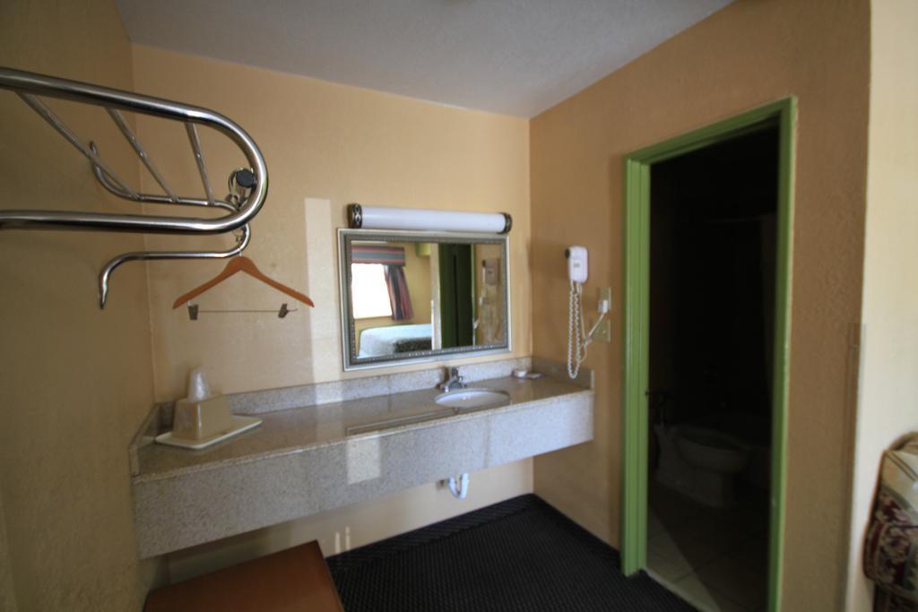 Holiday Terrace Motel Houston Extérieur photo